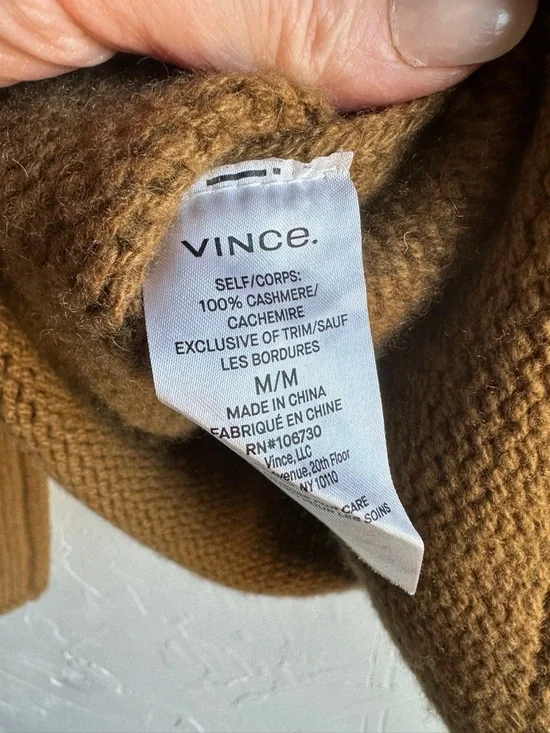Vince 100% Cashmere Sweater Camel Minimalist Quiet Luxury Capsule Sz M - Picture 7 of 12